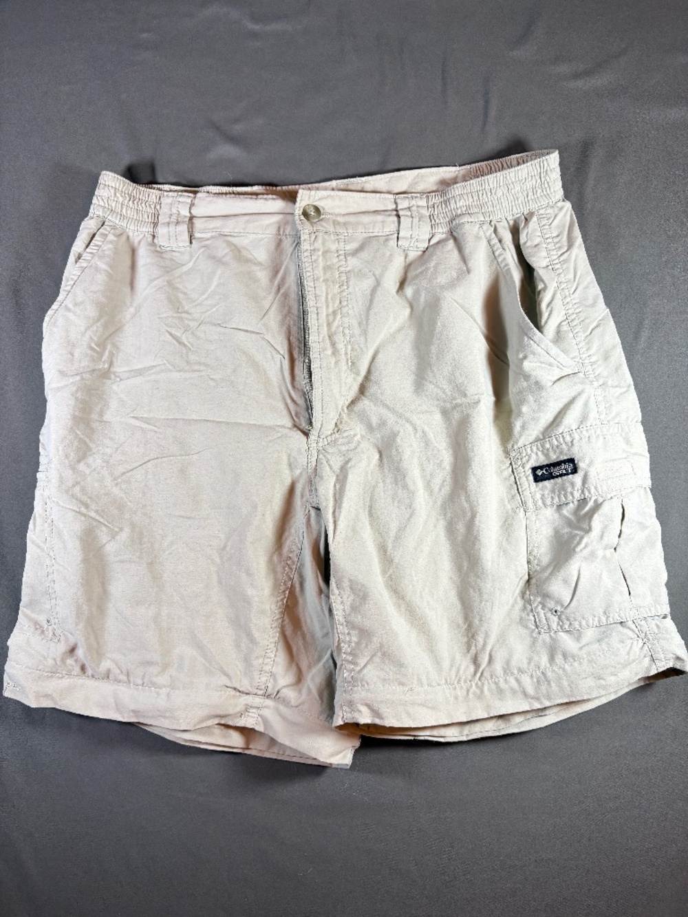 Women's Columbia GRT (Gear for Rugged Trekking) Outdoor Shorts. Size Large